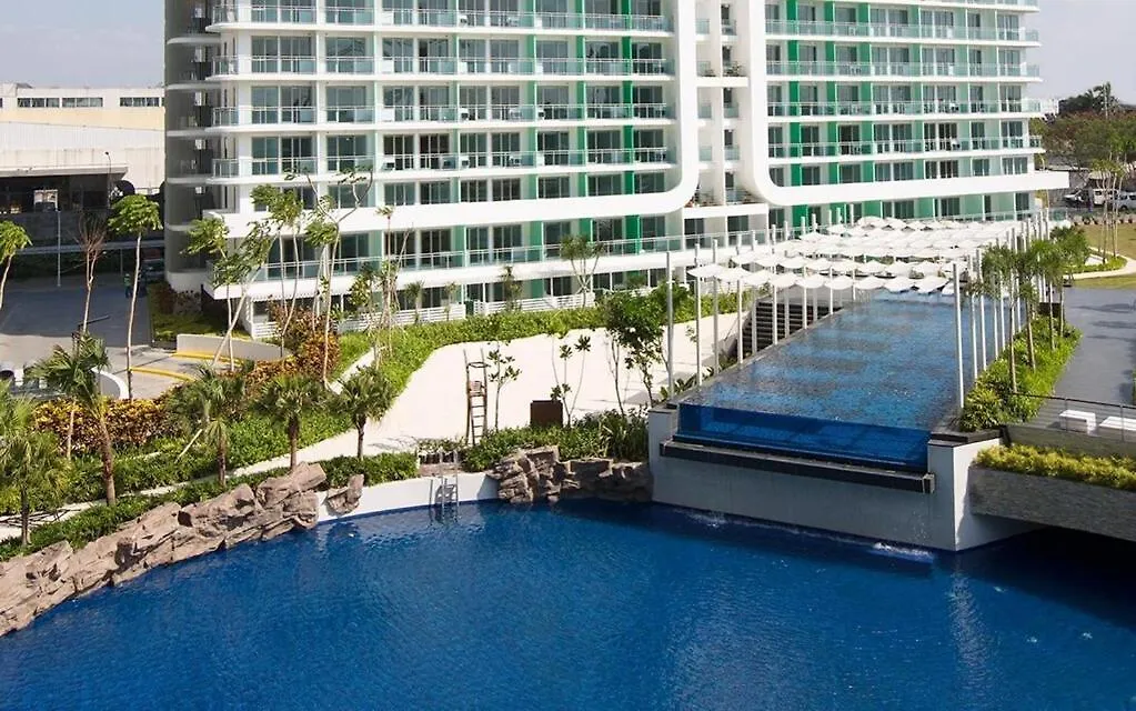 Azure Urban Residence A10 Near Airport And Sm Bicutan+ Free Wifi Manila Apartment