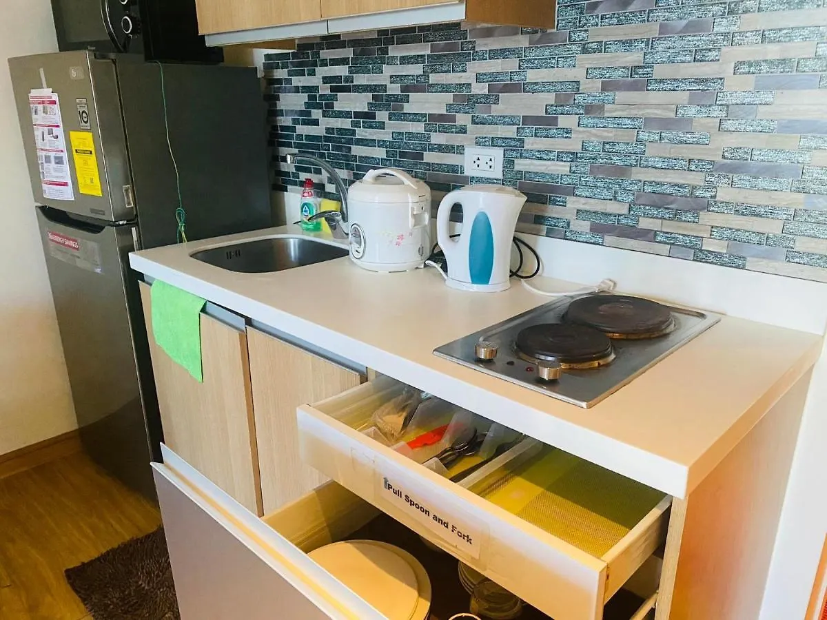 Azure Urban Residence A10 Near Airport And Sm Bicutan+ Free Wifi Manila Apartment
